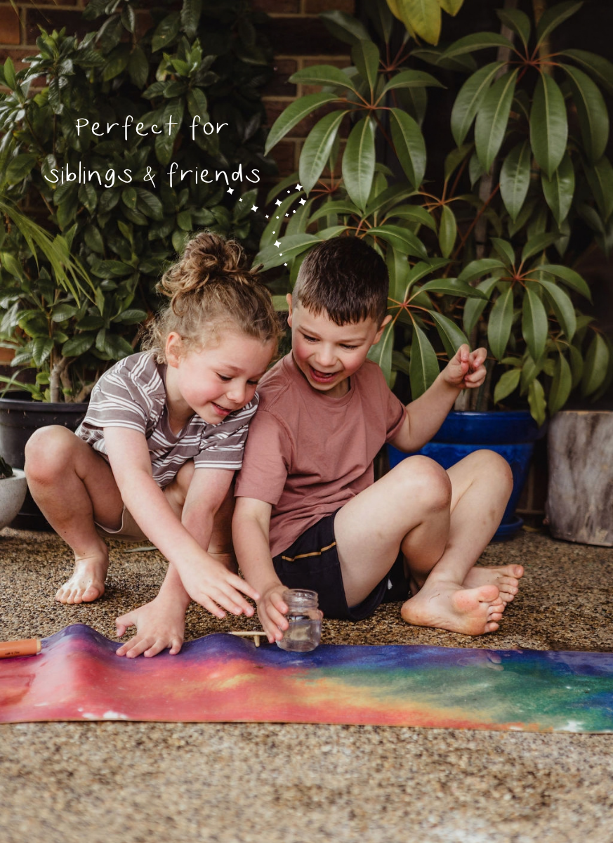 Rainbow Magic Canvas & Brush Set: Paint with just water!